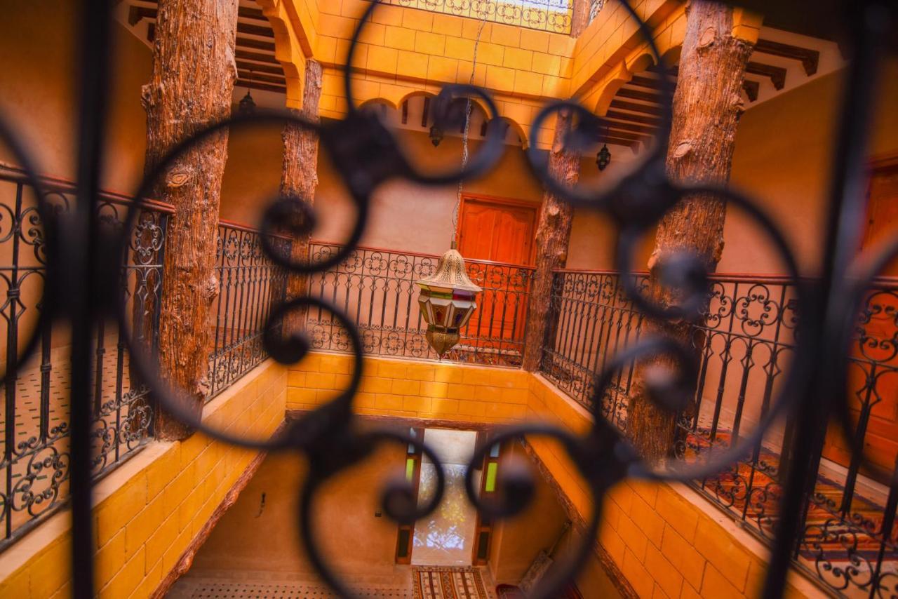 Kasbah Roseville Ait Ouahi Экстерьер фото