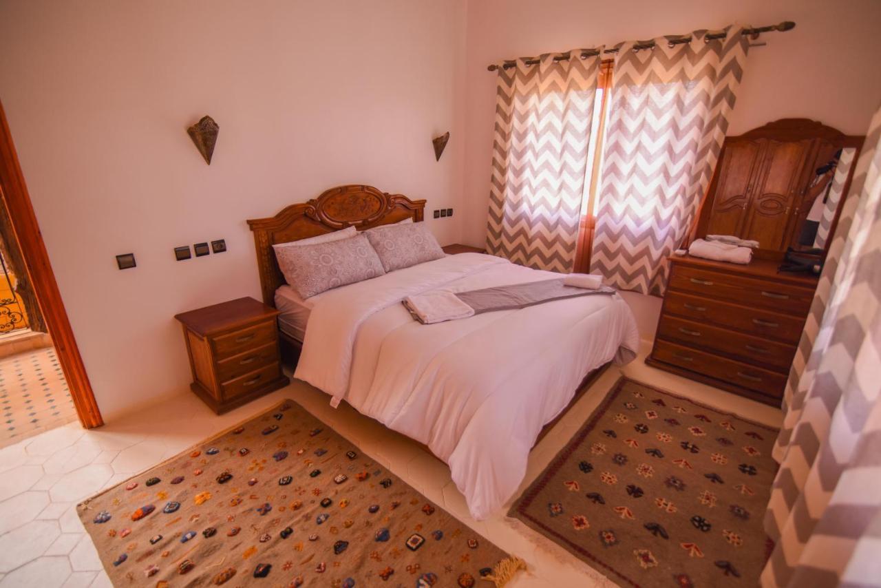 Kasbah Roseville Ait Ouahi Экстерьер фото